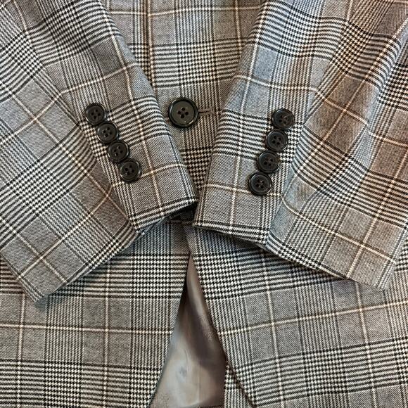 Lauren Ralph Lauren Grey Blazer Men’s 38R Plaid Grey with hint of Gold - Picture 7 of 13